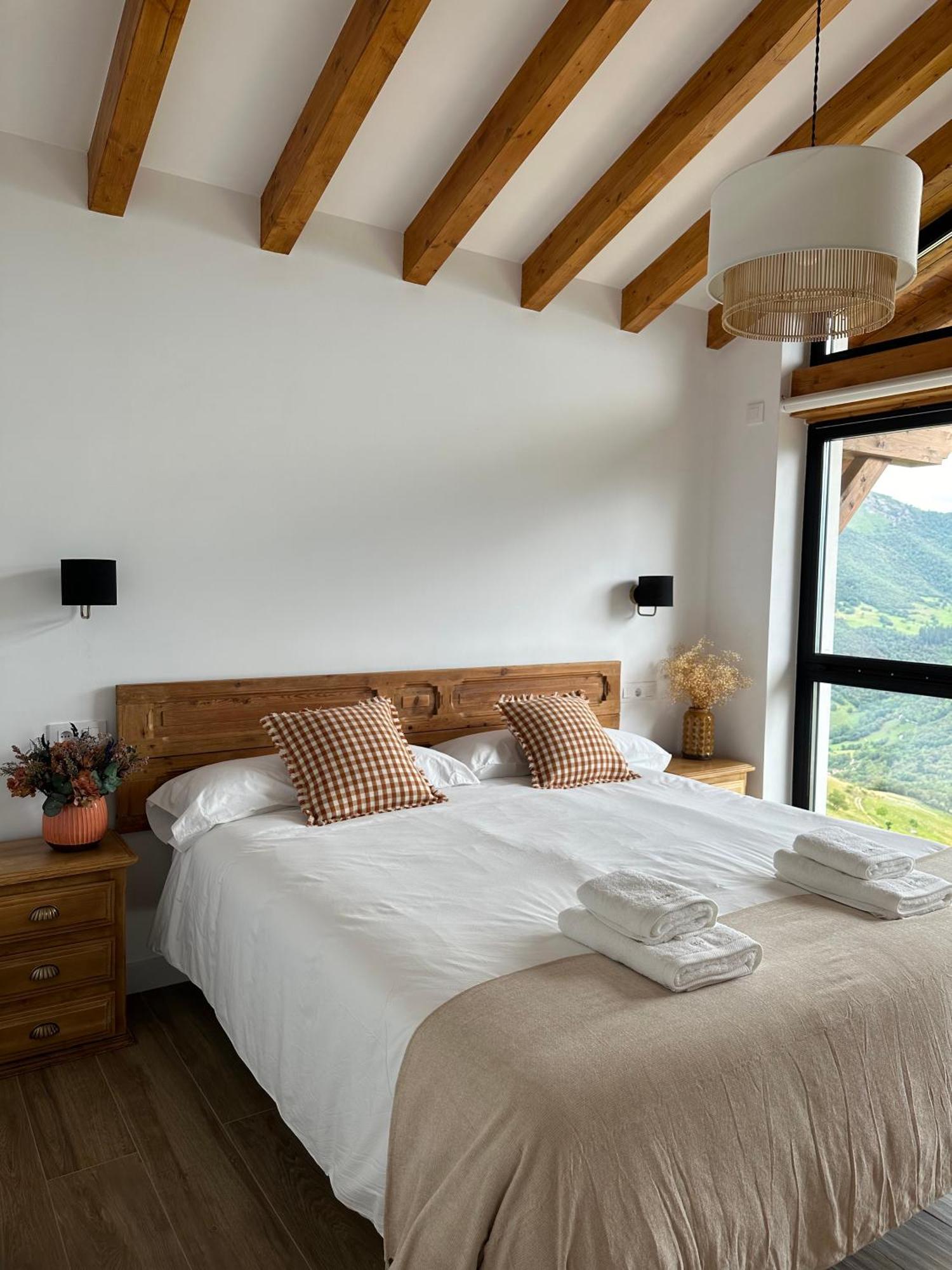 Aire De Picos Norte Brez Exterior photo